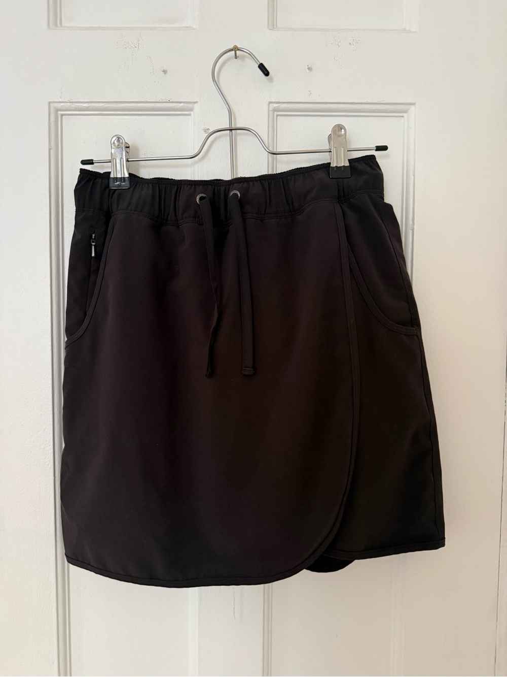 Patagonia Black Fleetwith Active Skort - Picture 2 of 4